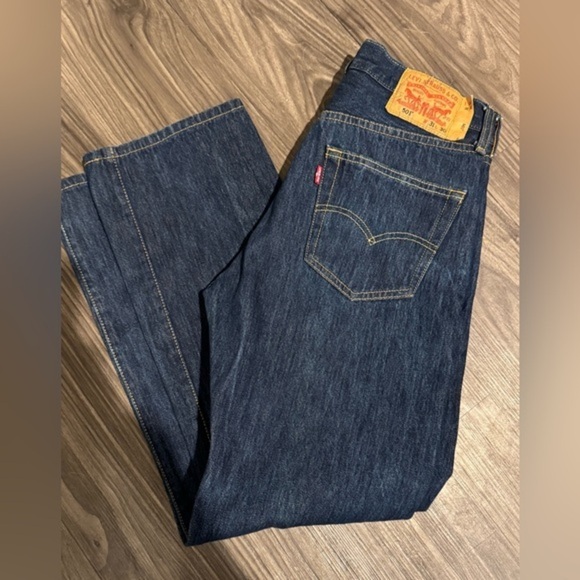 Men’s Vintage Levi’s 501 Denim Shrink-to-Fit Jeans – Blue Button Fly – Size‎ 31 - Picture 1 of 4